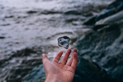 La piedra mágica, una historia sobre la ceguera mental