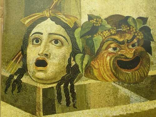 Máscaras de teatro griego