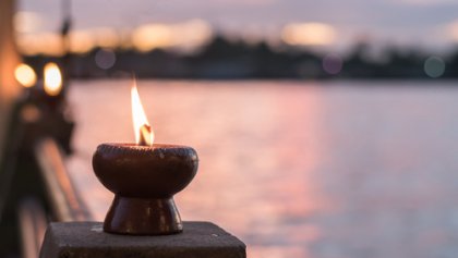 Las 9 mejores frases de Alan Watts para reflexionar