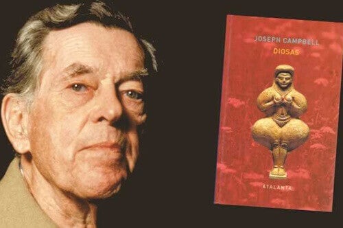 Joseph Campbell con un libro