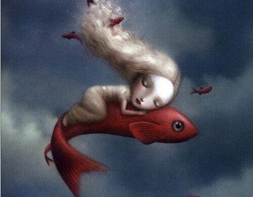 Niña sobre un pez rojo