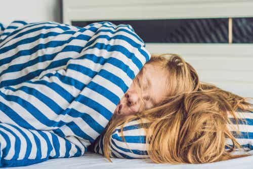 Dormir mucho: 5 consecuencias para la salud