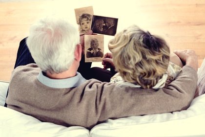 Terapia de reminiscencia: recuerdos y emociones que curan