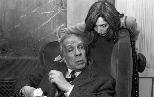 Jorge Luis Borges con su mujer