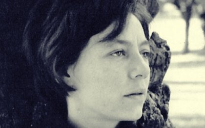 Alejandra Pizarnik, biografía de la última escritora maldita