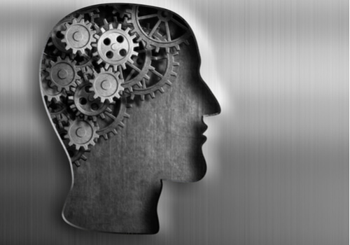 Cabeza con mecanismo