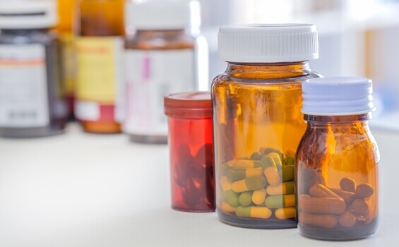 Bote de medicinas