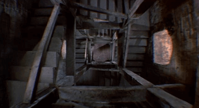 Escaleras hacia abajo