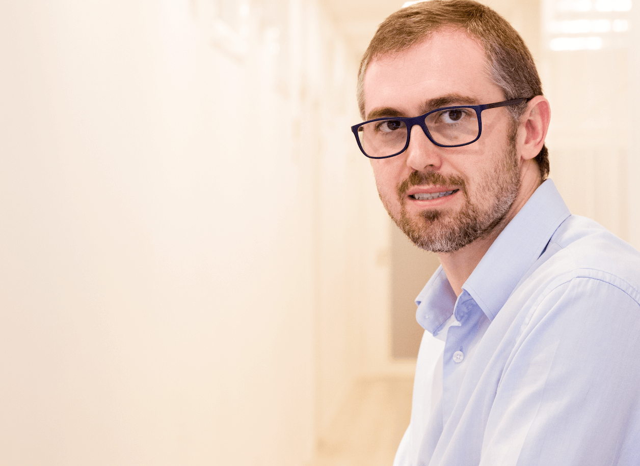 Entrevista a Manuel Antonio Fernández: la neuropediatría en el desarrollo infantil