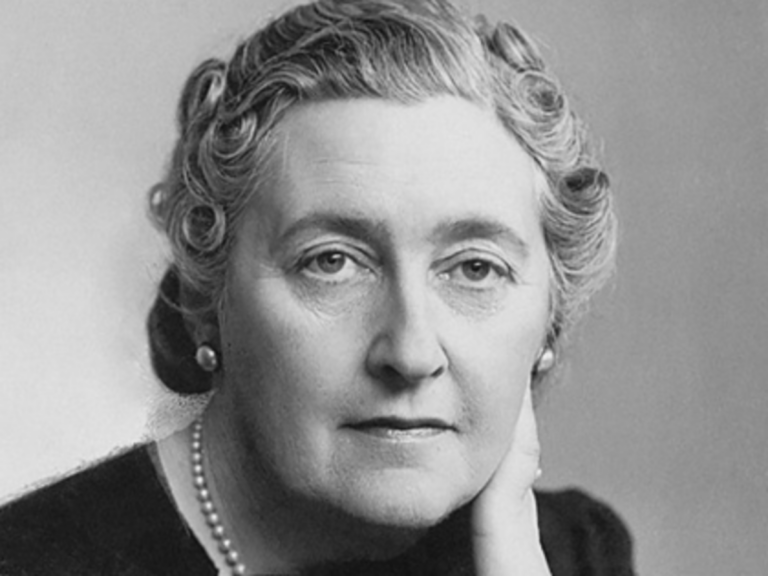 Agatha Christie, biografía de la dama del crimen