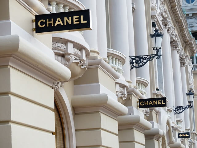 Carteles de Chanel