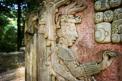 Figura maya