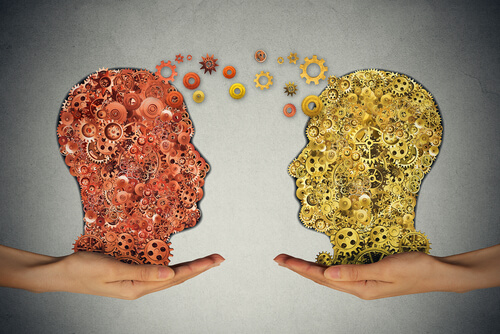 Perfiles de dos cabezas con telepatía