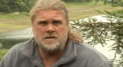 Shaun Ellis, aceptado entre los lobos