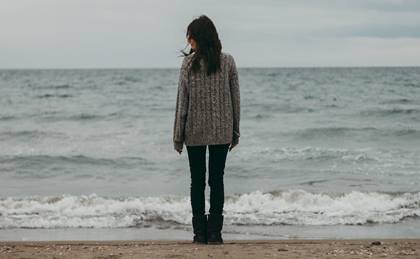 Vivir sin alegría, cuando normalizamos el desánimo