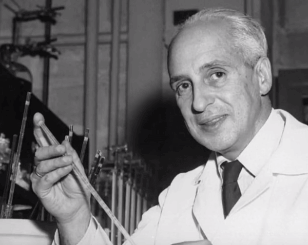 Severo Ochoa en el laboratorio