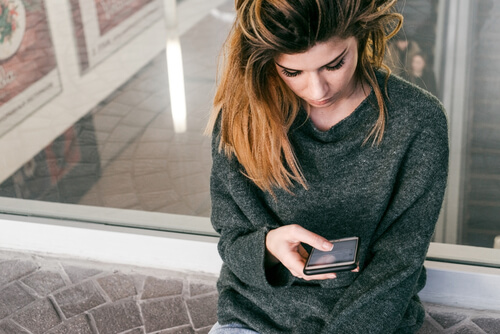 El trastorno de evitación experiencial y el teléfono móvil