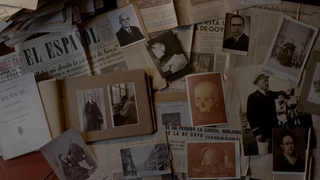 Papeles y fotografías