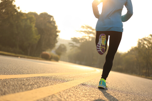 Mujer corriendo