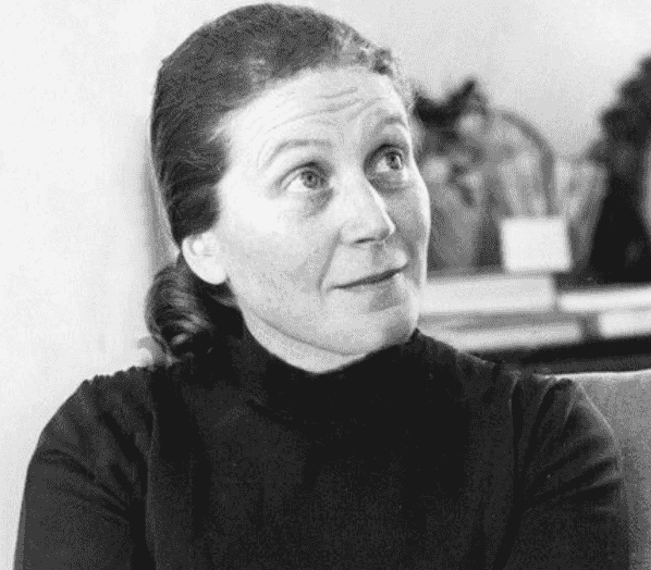 Svetlana Alliluyeva, biografía del gorrioncillo de Stalin