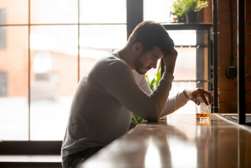 ¿Conoces los tipos de alcoholismo que existen?