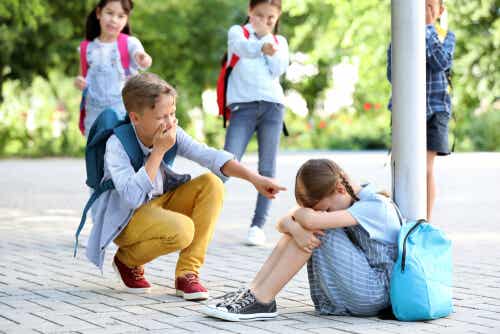 Hijos que hacen bullying, ¿qué pueden hacer los padres?