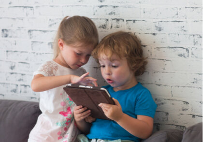 ¿Las nuevas tecnologías son un obstáculo para que los niños aprendan a gestionar sus emociones?