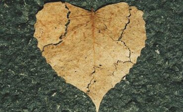Autolesiones emocionales: cuando nosotros mismos nos hacemos daño