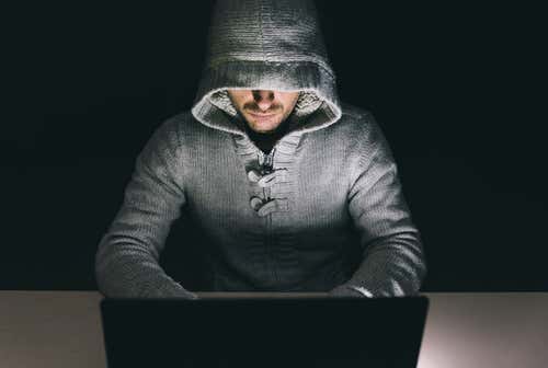 Terrorista en el ordenador
