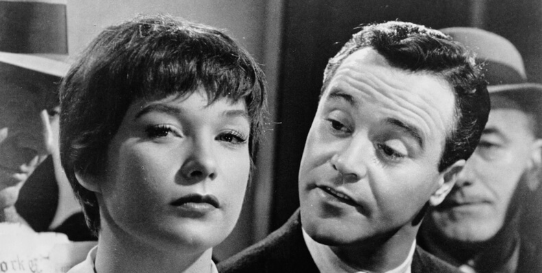 Mujer ignorando a un hombre