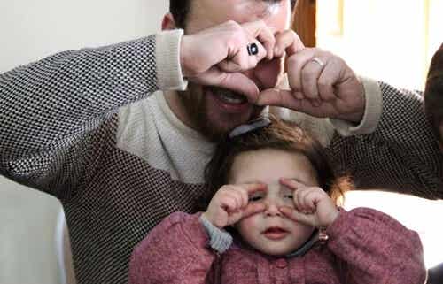 Padre sirio con su hija