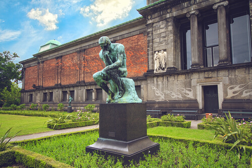 Escultura del pensador
