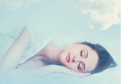 ¿Qué teorías psicológicas existen sobre los sueños?