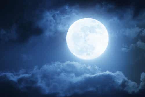 Måne repræsenterer myten om Selene