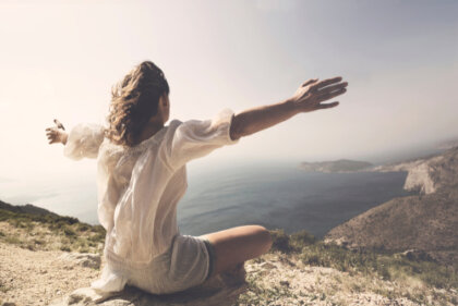 Cultivar el sentido del self, un camino hacia nosotros
