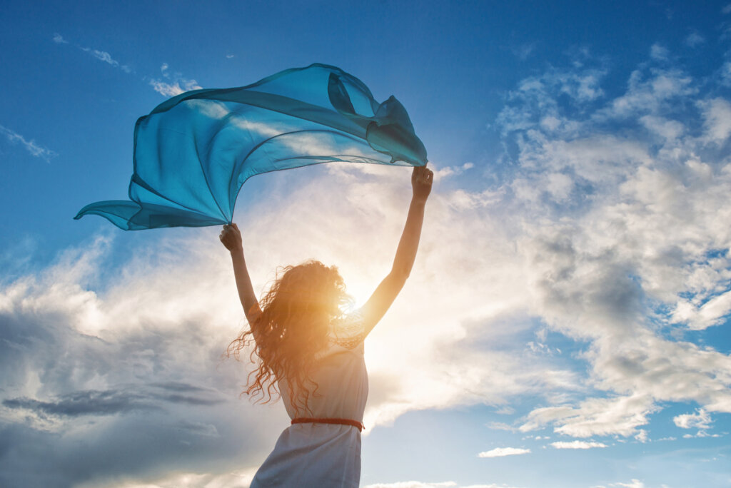 Practica la ecuanimidad: no supongas, no anticipes, no reacciones