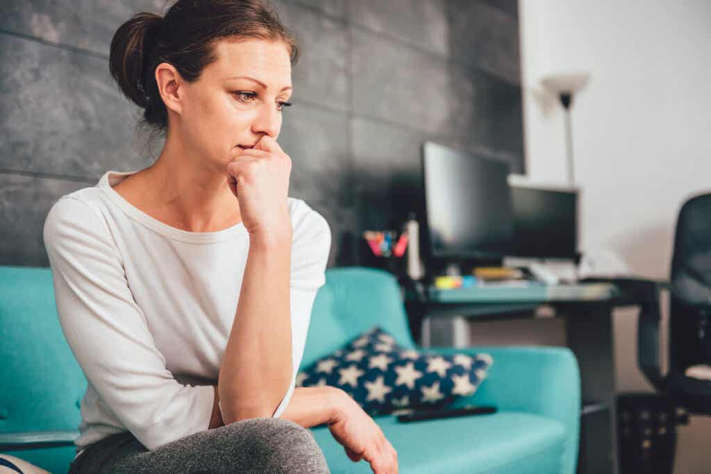 Woman thinking if she suffers from worry anxiety