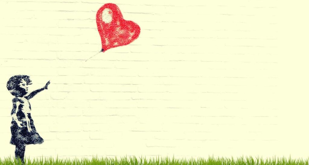 Niña que pierde globo representando el vacío de los padres que abandonan a los hijos