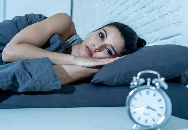 Efectos del sueño interrumpido, más peligroso que dormir poco