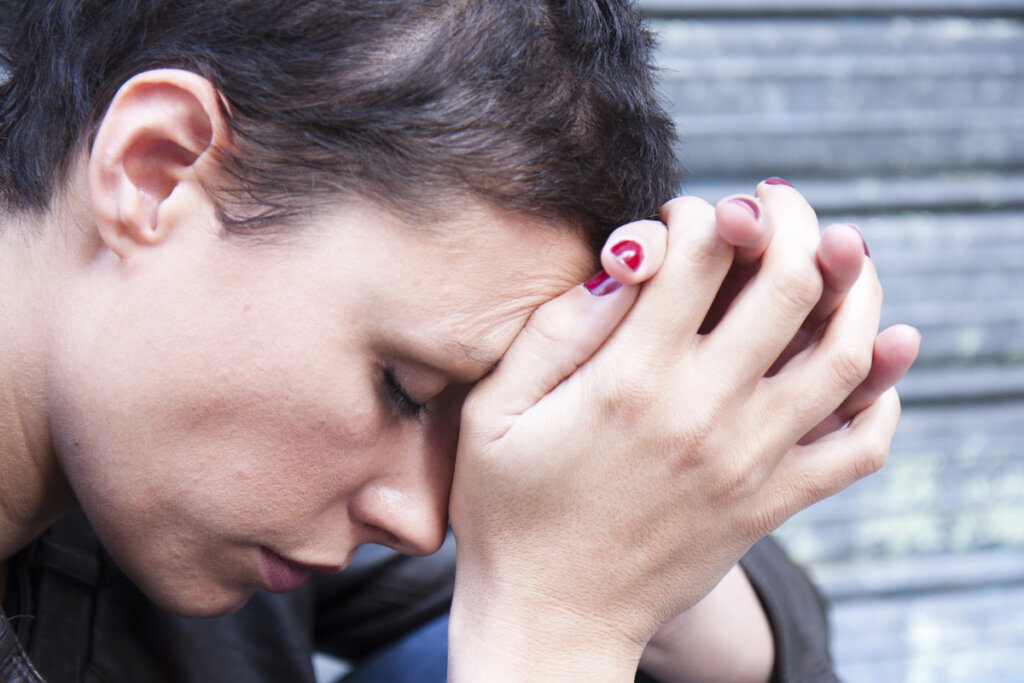 femme anxieuse