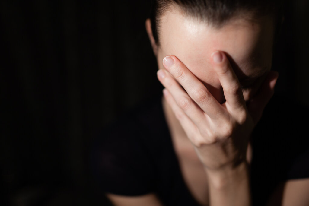 femmes avec problèmes d'addiction