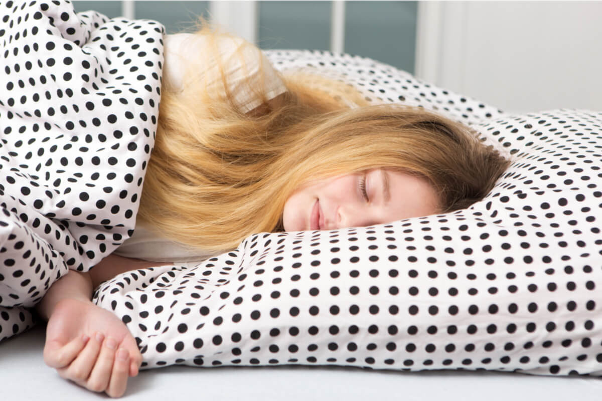 Dormir hasta el mediodía: ¿por qué algunos adolescentes duermen tanto? - La  Mente es Maravillosa