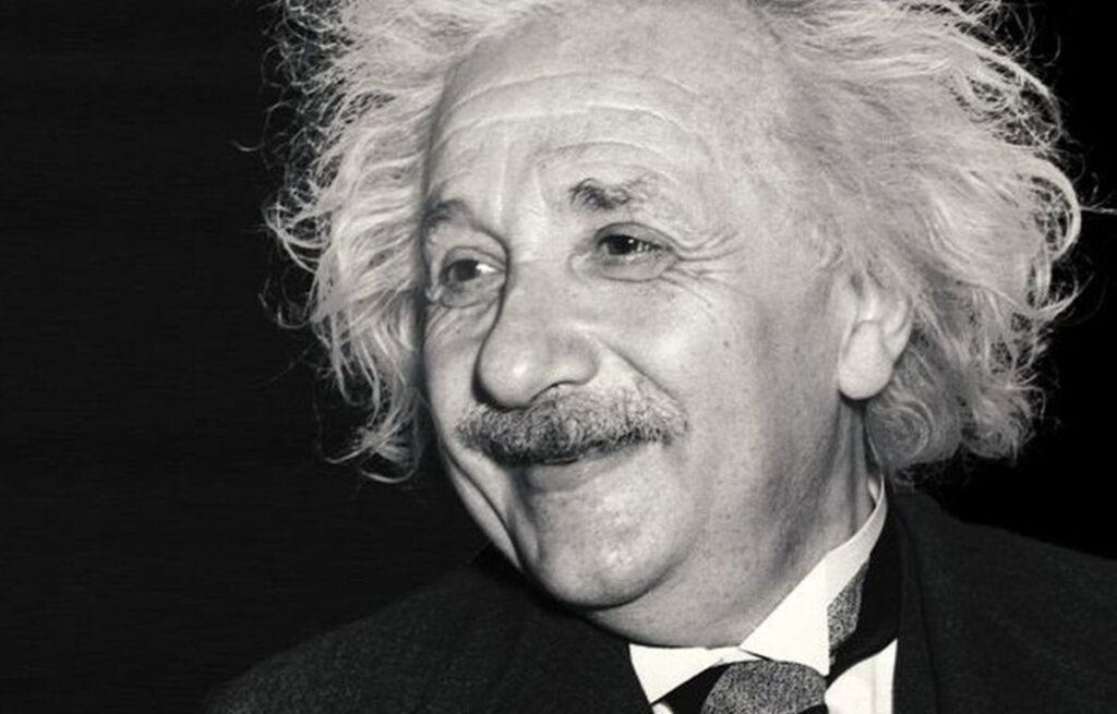 Einstein przedstawiający mentalne piaskownice