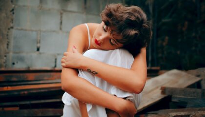 ¿Cómo afecta una infancia difícil a las relaciones adultas?