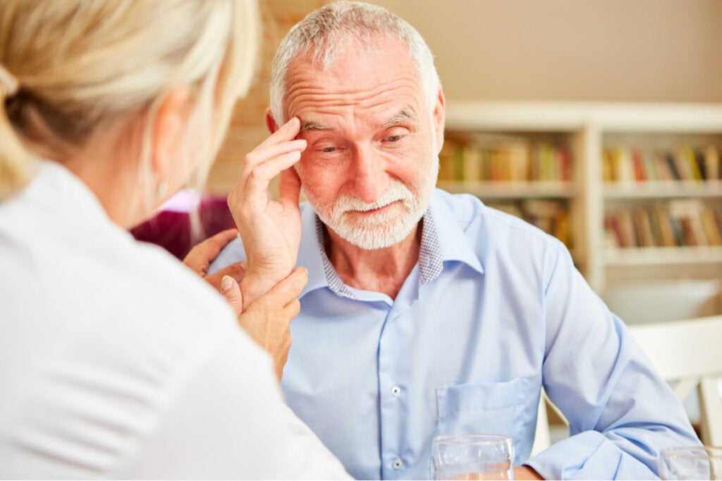 Alzheimer e demência diferem clinicamente