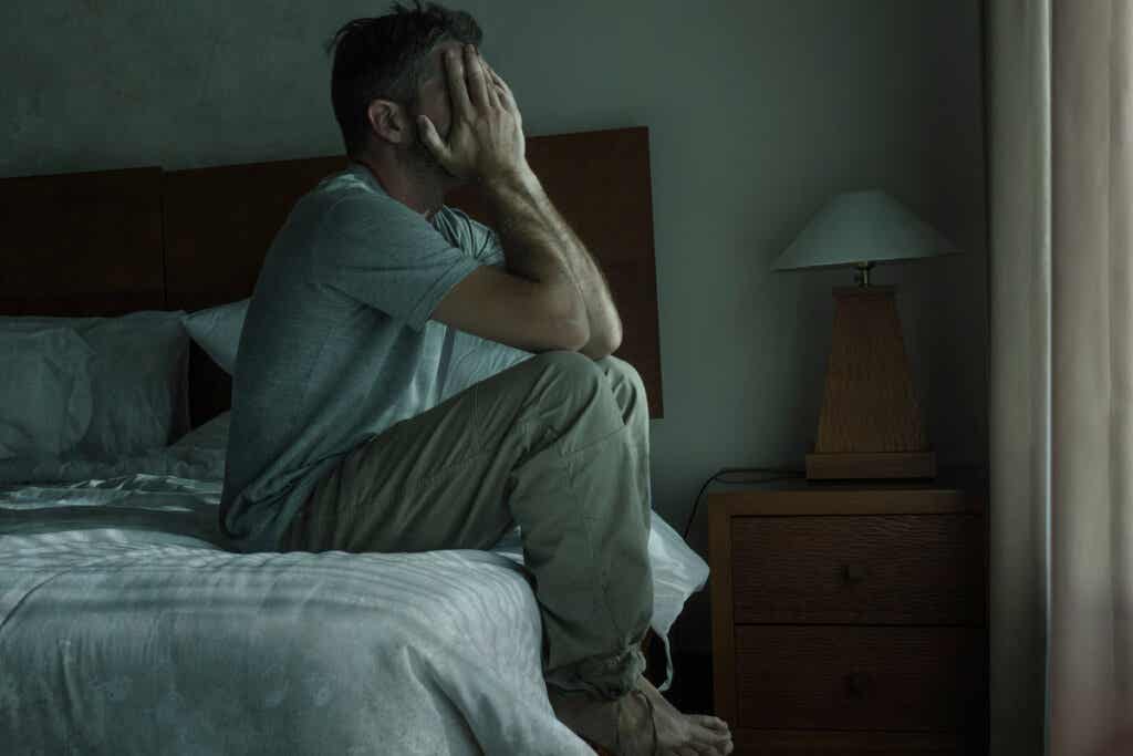Man worried because he suffers sleepwalking and stress