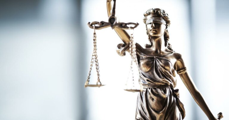 Justicia poética: ¿en qué consiste?