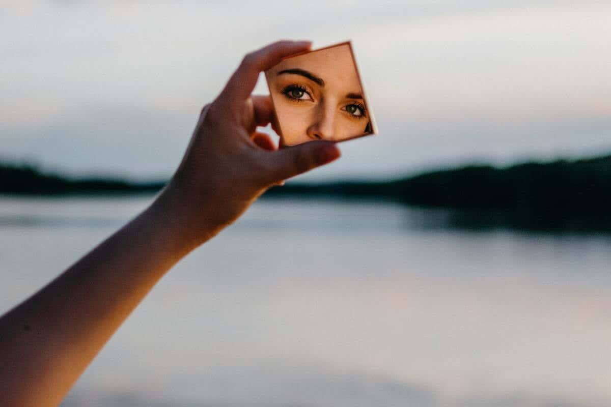 El yo espejo: 3 reflexiones para el autoconocimiento