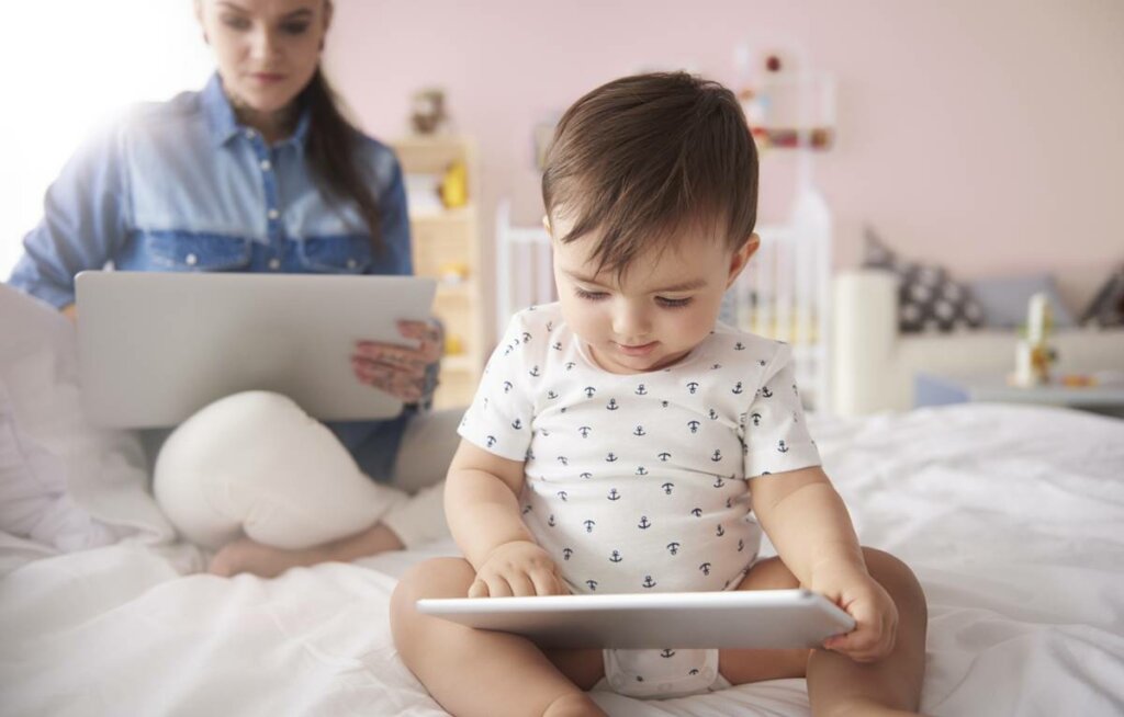 Übermäßiger Bildschirmkonsum kann bei Kindern Depressionen verursachen