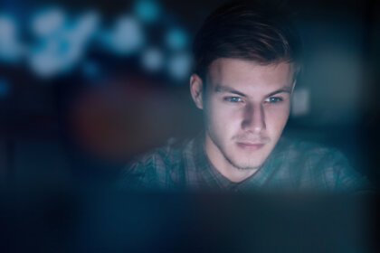 La relación entre la pornografía online y la violencia sexual, según la ciencia